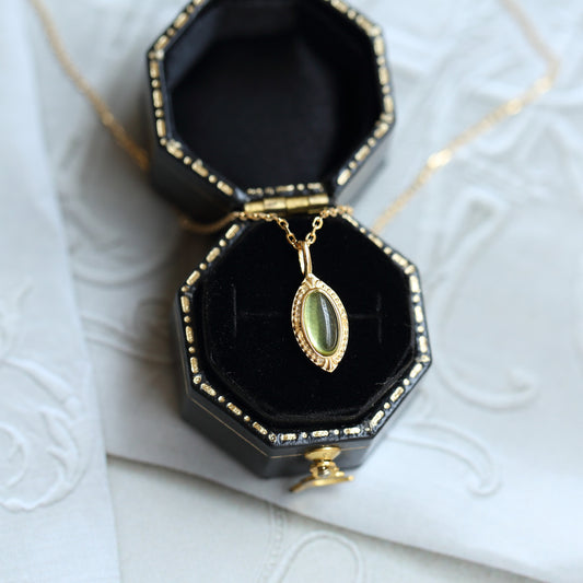 NATURAL OLIVINE NECKLACE