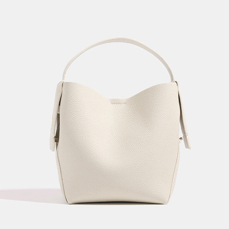 THE CRESCENT CARRYALL